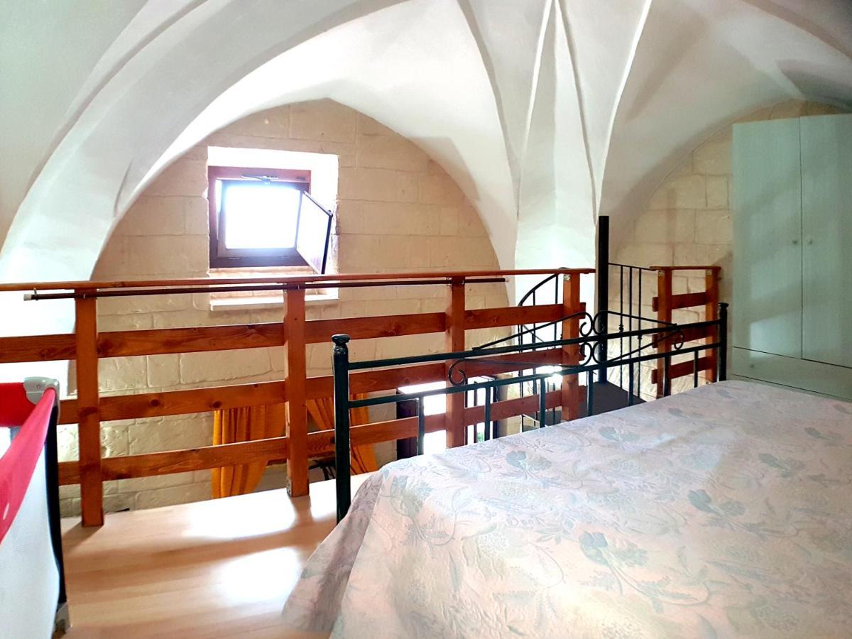 Oikia Vacanze Uggiano La Chiesa Casa Dante Eksteriør bilde